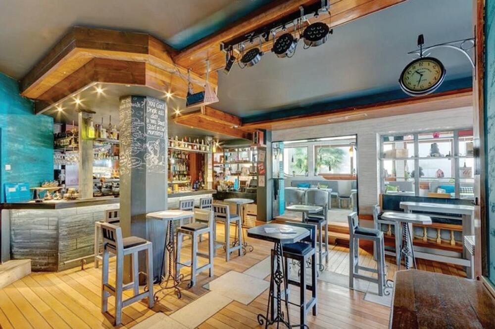 Crna ovca, Foto: Siniša Luković