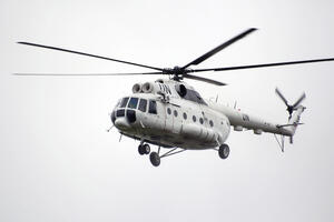Rusija: Helikopter sa petoro ljudi srušio se u jezero