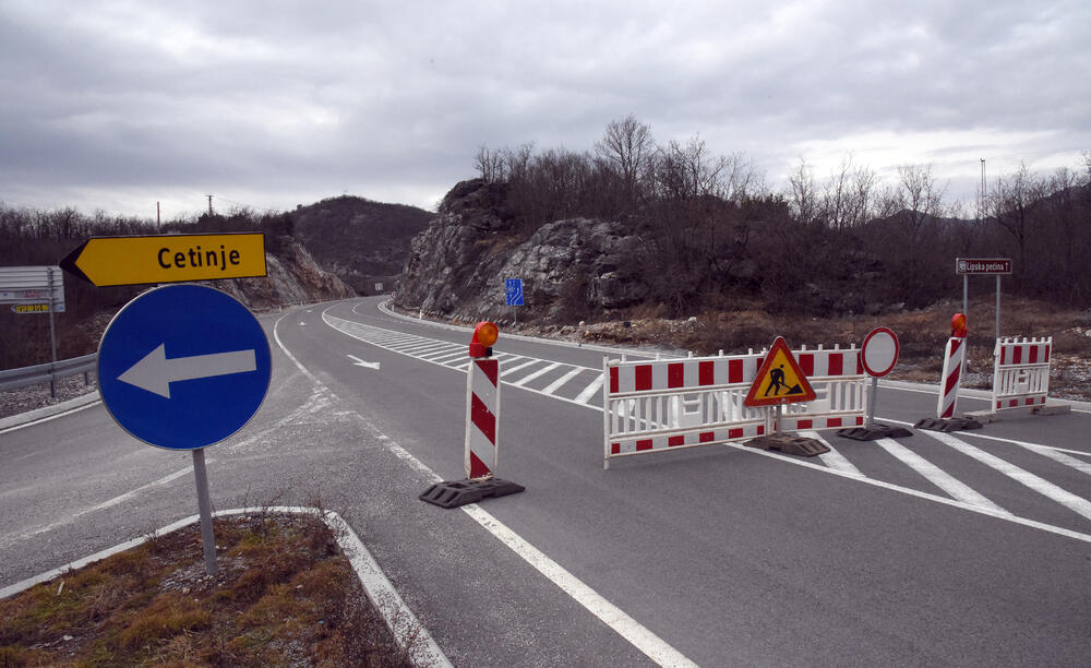 Radovi na putu Podgorica-Cetinje