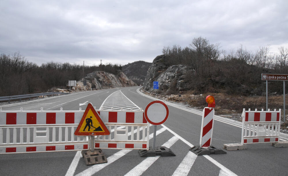 Radovi na putu Podgorica-Cetinje