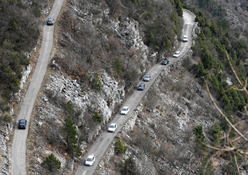 Radovi na putu Podgorica-Cetinje