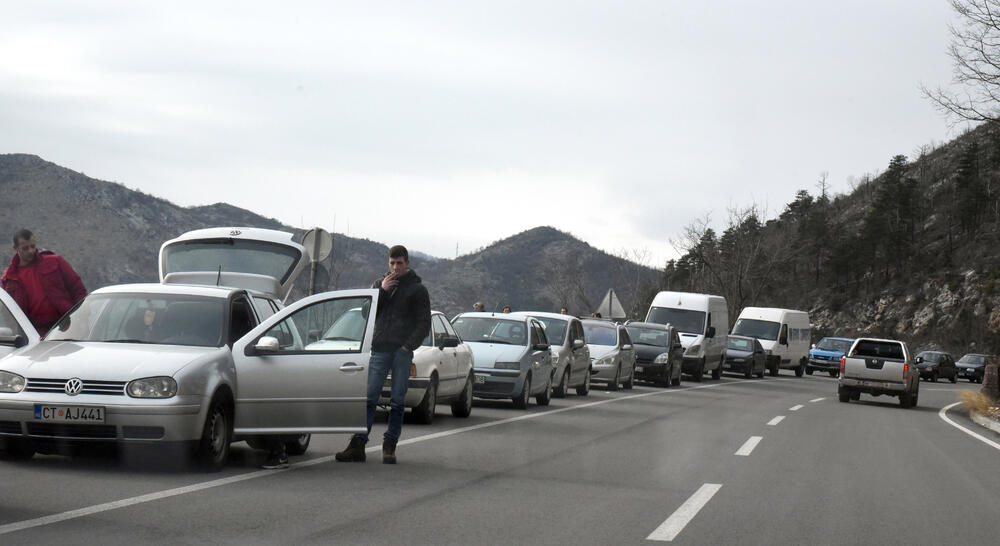 Radovi na putu Podgorica-Cetinje