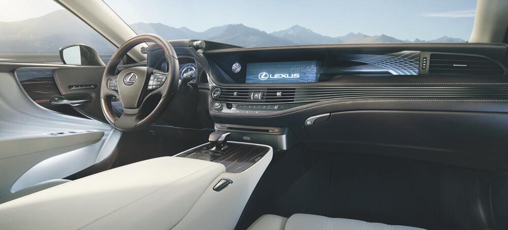 Leksus LS