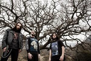 Poslušajte prvi EP barskih metalaca