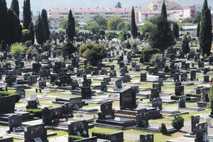 Podgorica: Novo gradsko groblje sa 12 kapela planiraju u Kokotima