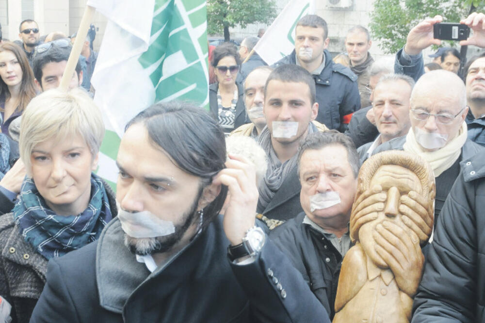 Novinari, Foto: Vesko Belojević