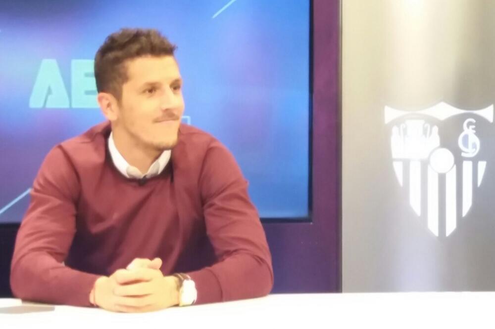 Jovetić, Foto: Sevillafc.es