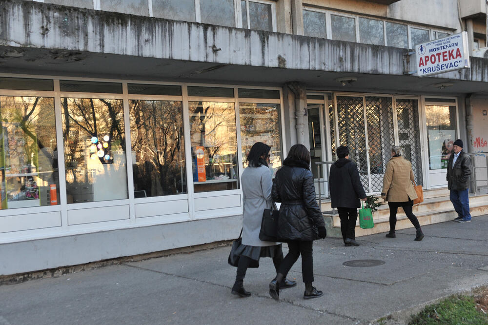 apoteka Montefarm, Foto: Savo Prelević