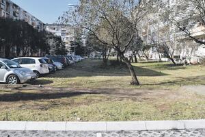 Podgorica: Neće parking iza "Barske" zgrade