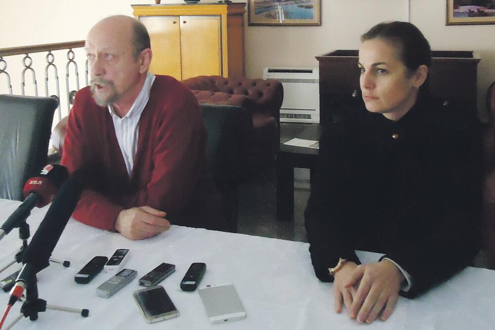 rcegnovski zimski salon pres, Foto: Slavica Kosić