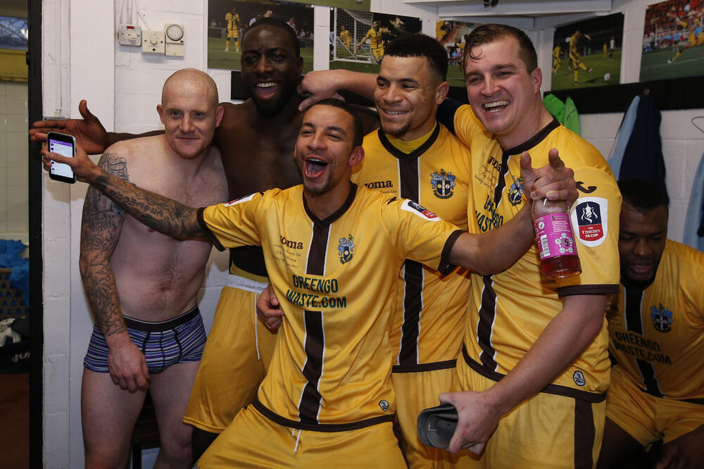 Saton, Foto: Reuters