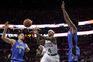 Orlando ubjedljivo poražen, Vučević dobar u šutu, Hardenov...