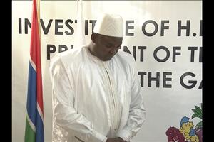 Novi predsednik Gambije se vratio u zemlju: Početak nove...