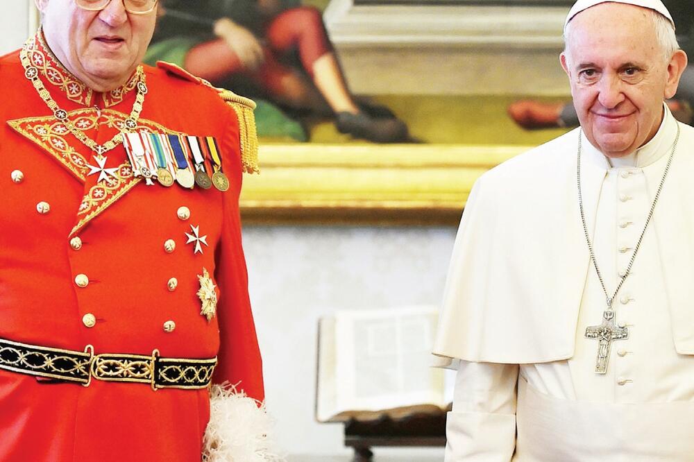 Festing i Papa Franjo