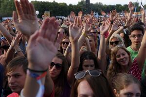 Kasabian, The Kills, DJ Shadow među 18 novih izvođača Szigeta