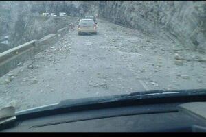 Odron u Kanjonu Morače, Crnagoraput: Uklonjen je za pola sata