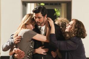 Velika porodica: Eduardo traži da ga Klaudija posjeti u zatvoru