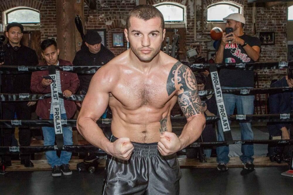 Zlatičanin, Foto: Www.premierboxingchampions.com