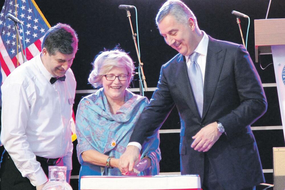 Margaret En Uehara, Milo Đukanović, Foto: Savo Prelević