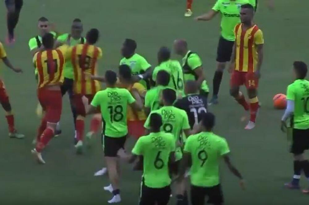 Tuča fudbal, Foto: Printscreen