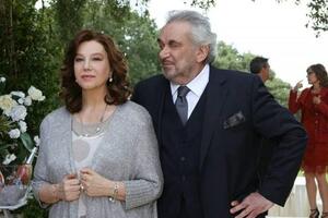 Velika porodica: Ernesto saopštava svoju odluku da usvoji Kladuiju