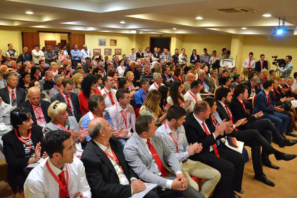 Demokrate Bar, Foto: Demokrate