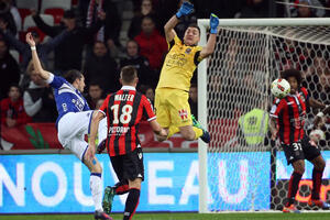 Nica posustaje - drugi remi u 2017. godini