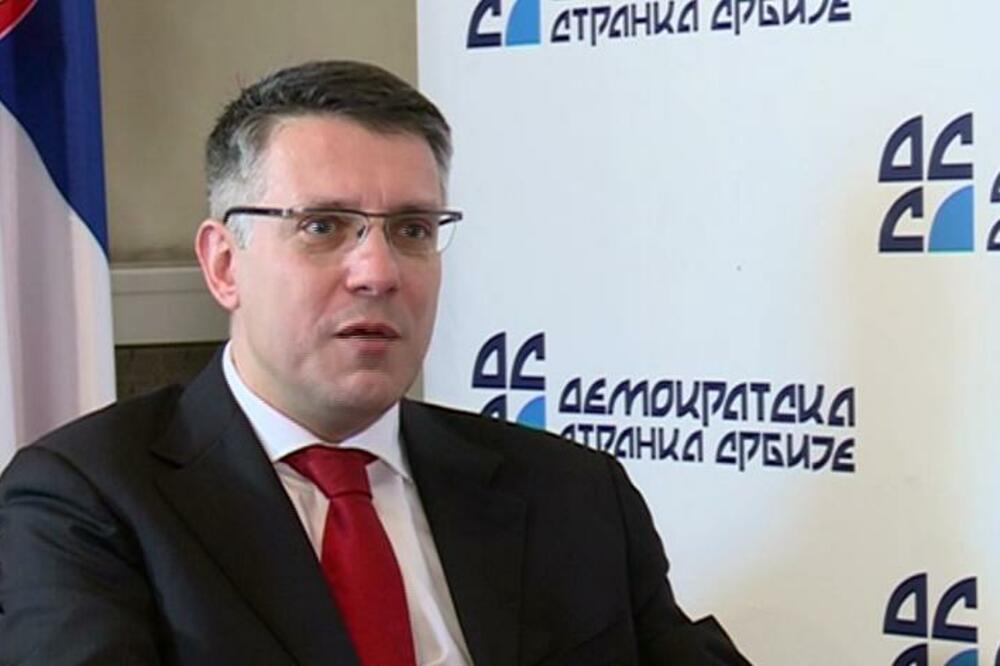 Aleksandar Popović, Foto: Centrifuga
