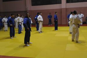 Bugarin Petrov testira najbolje crnogorske džudiste