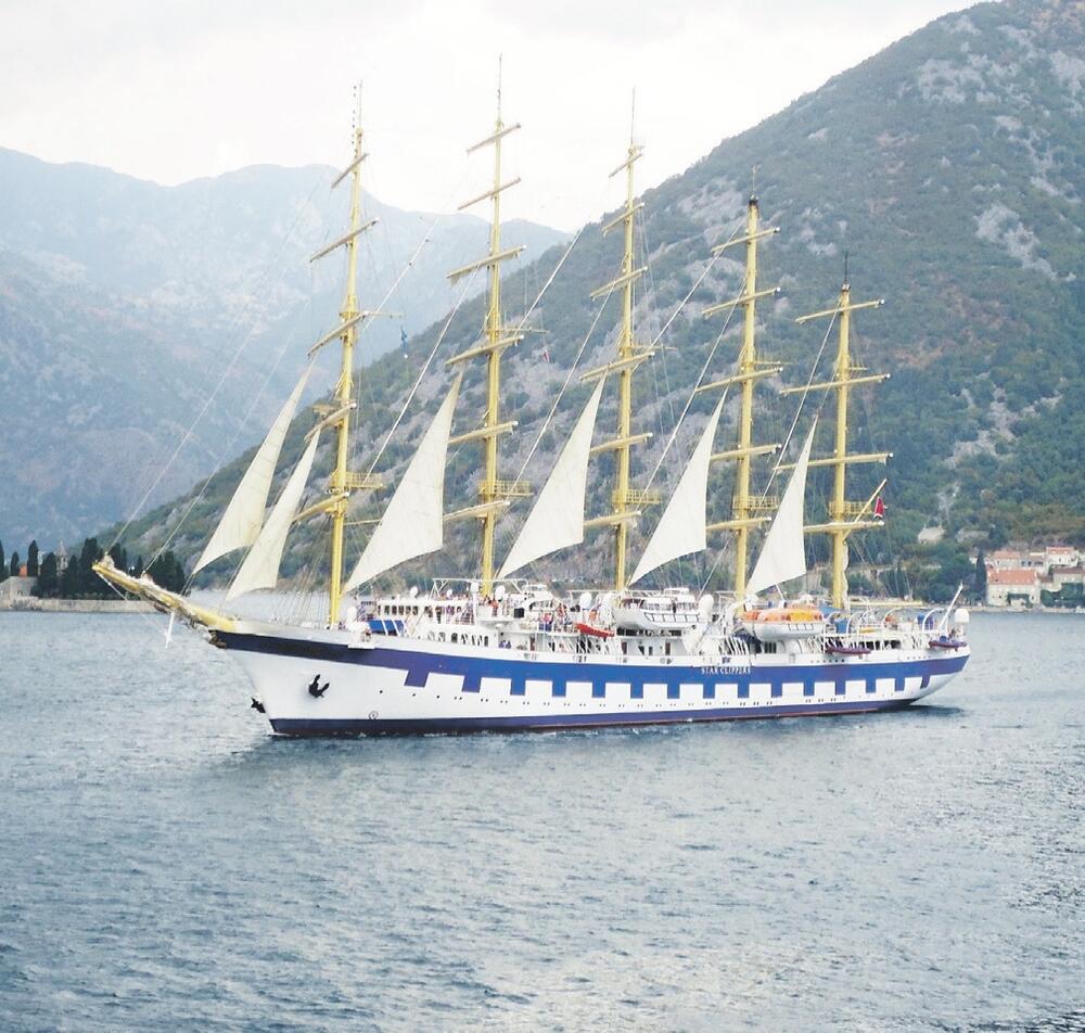 Royal Clipper