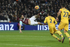 Pogledajte majstoriju Endija Kerola, gol u stilu Ibrahimovića