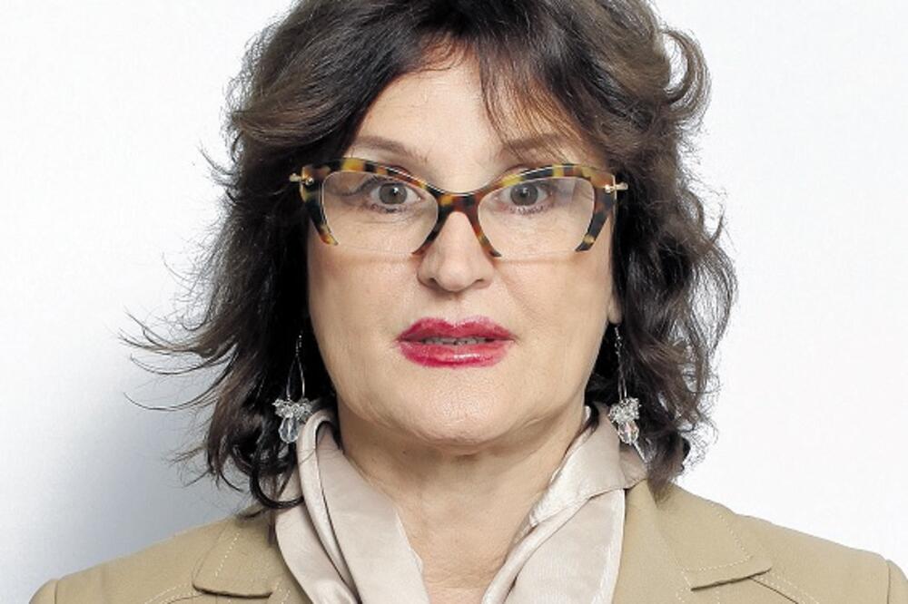 Lidija Pejović (Novine)