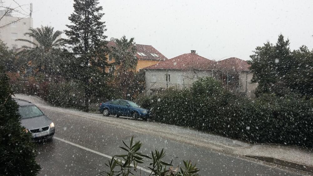 snijeg Tivat