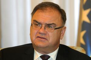 Opozicija u Federaciji BiH: Ivanić izvršio mini državni udar