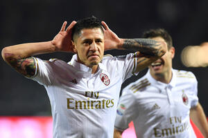 Maestro - Šopen u izvedbi napadača Milana