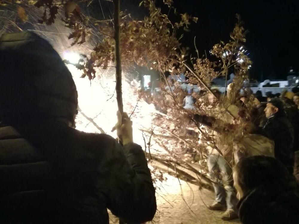 nalaganje badnjaka Danilovgrad MCP