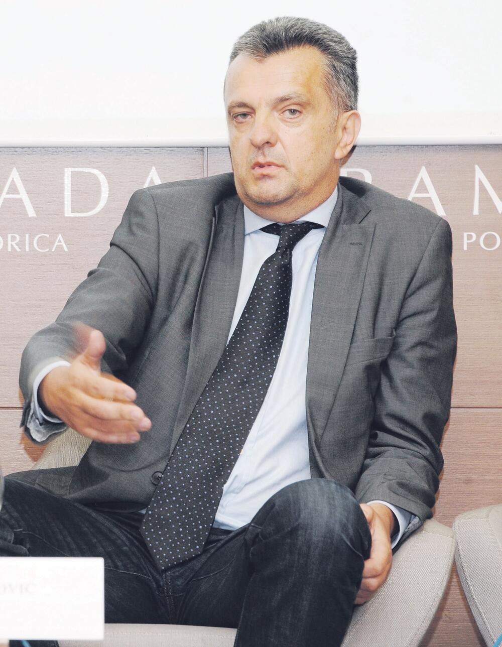 Željko Ivanović (novina)