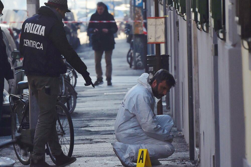 Firenca, povrijeđen policajac, Foto: Beta-AP