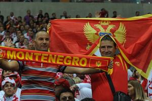 Kalendar 2017. - Zlatičanin, košarkašice, vaterpolisti,...