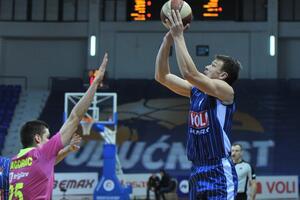 Praznično buđenje: Budućnost protiv Mege prekinula niz od šest...