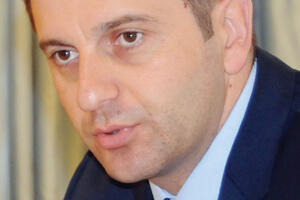 Ulažite u nastavu, a ne u vozni park