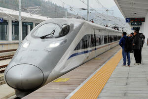 Kina: Počela da radi pruga duga 2.264 km, vozovi mogu da idu do...