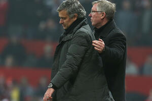 Ser Aleks je ukazao Murinju na greške i sve se promijenilo!?