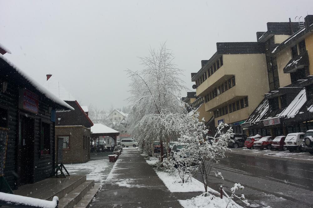 Žabljak snijeg u maju, Foto: Obrad Pješivac