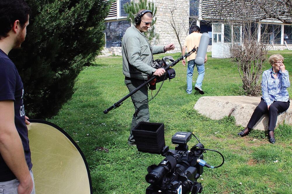 Na putu do kuće film, Foto: Gradsko pozorište