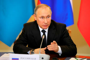 Putin: Broj problematičnih tačaka u svijetu se ne smanjuje