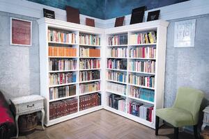 (Auto)ironijom do “zelenog traga” umjetnosti