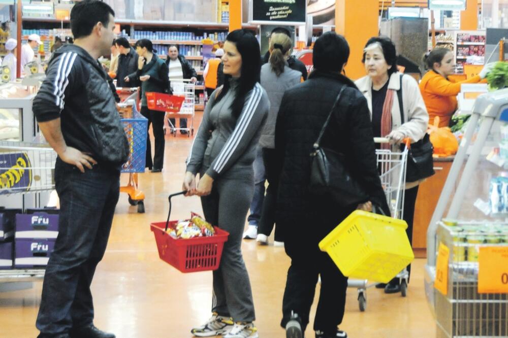 Potrošači, Foto: Boris Pejović