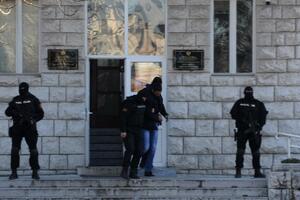 Više osoba uhapšeno zbog ulične prodaje droge u Nikšiću