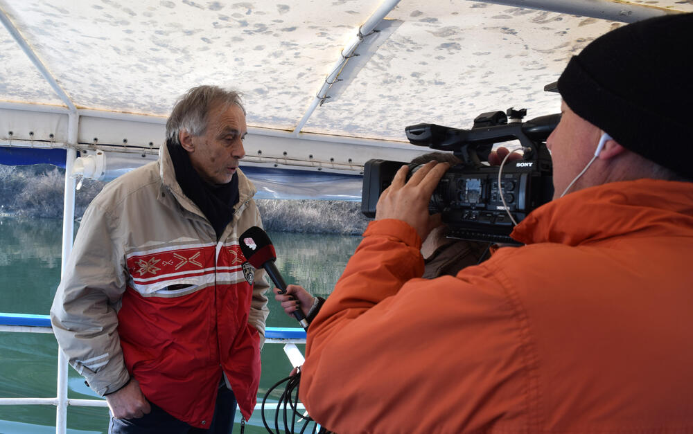 Porto Skadar lake, protest